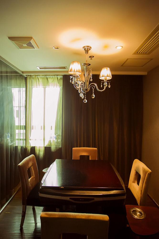 Fx Hotel Xujiahui - Shanghai Stadium Branch Екстериор снимка