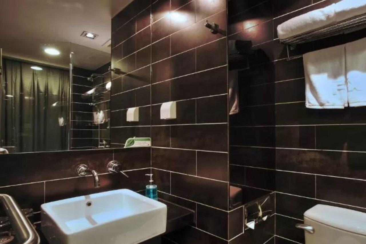 Fx Hotel Xujiahui - Shanghai Stadium Branch Екстериор снимка