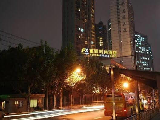 Fx Hotel Xujiahui - Shanghai Stadium Branch Екстериор снимка